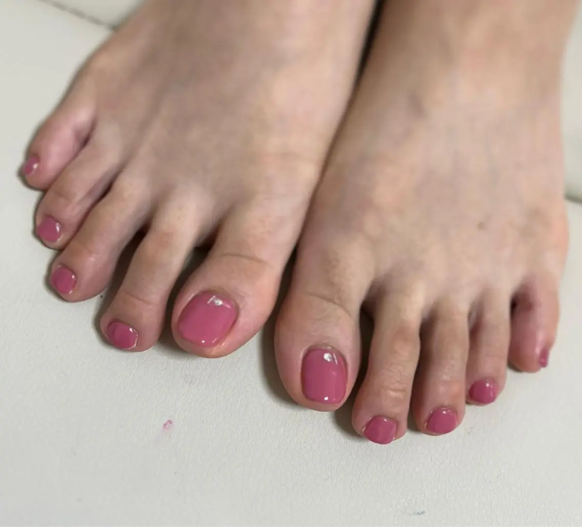ネイル フットネイル シンプルネイル nail M&Tのネイルデザイン