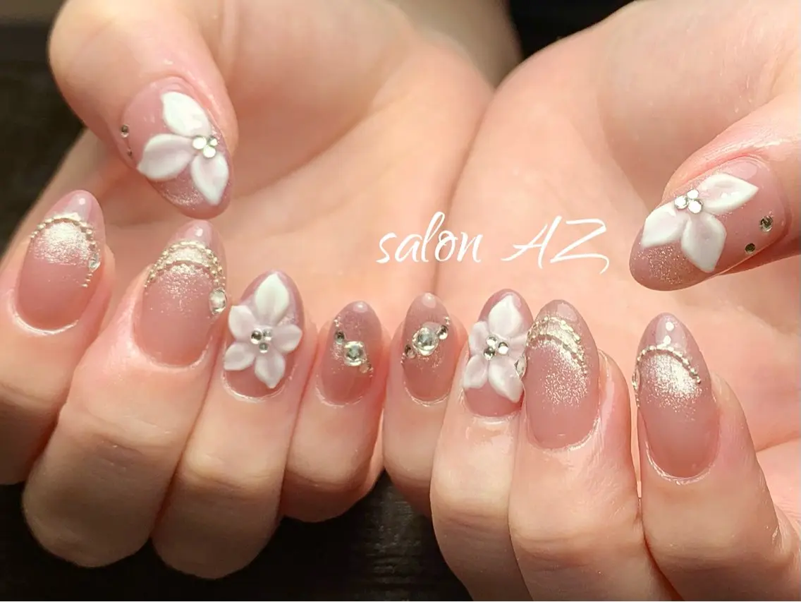 ネイル アートネイル フレンチネイル マグネットネイル ニュアンスネイル オフィスネイル ハンドネイル salon AZのネイルデザイン
