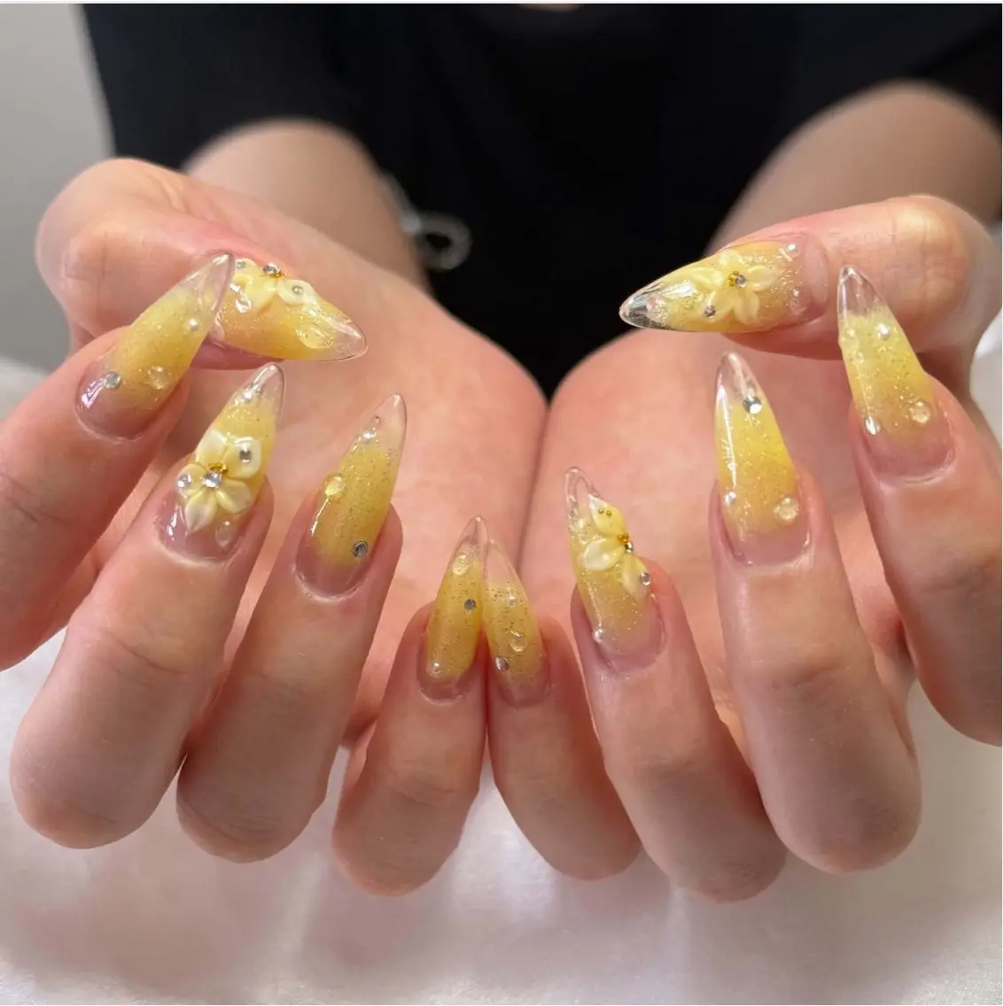 ネイル 長さ出し フレンチネイル 韓国ネイル マグネットネイル ミラーネイル ハンドネイル Kiwami nailsalonのネイルデザイン