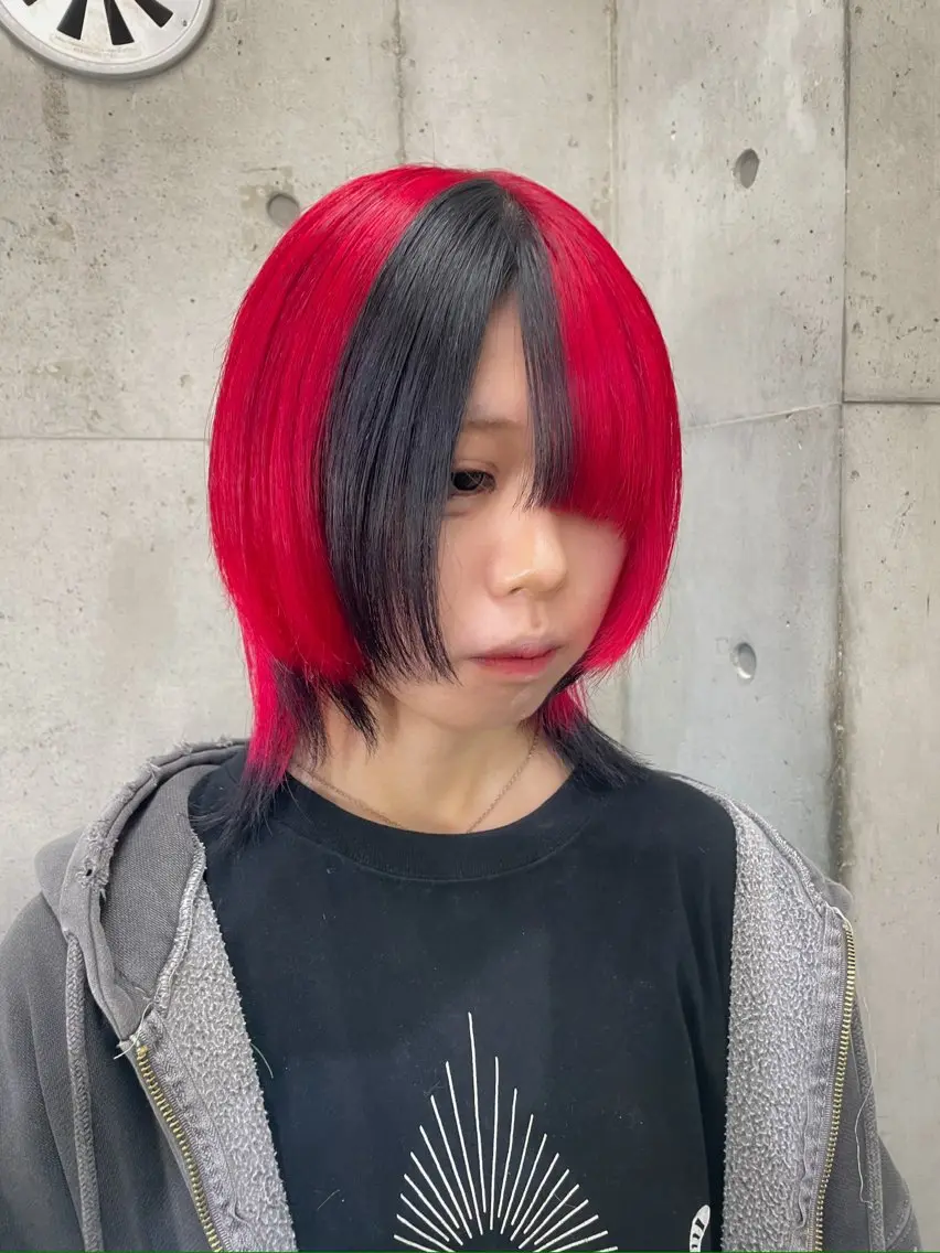 ミディアム ヘアカラー ハイトーン/ブリーチ /ウルフ⛓️MAKIのヘアスタイル
