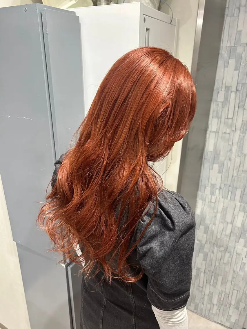 ロング カラー ブラウンカラー オレンジ オレンジブラウン ヘアカラー ハイトーン/🫧 トレンドカラー/あやのヘアスタイル