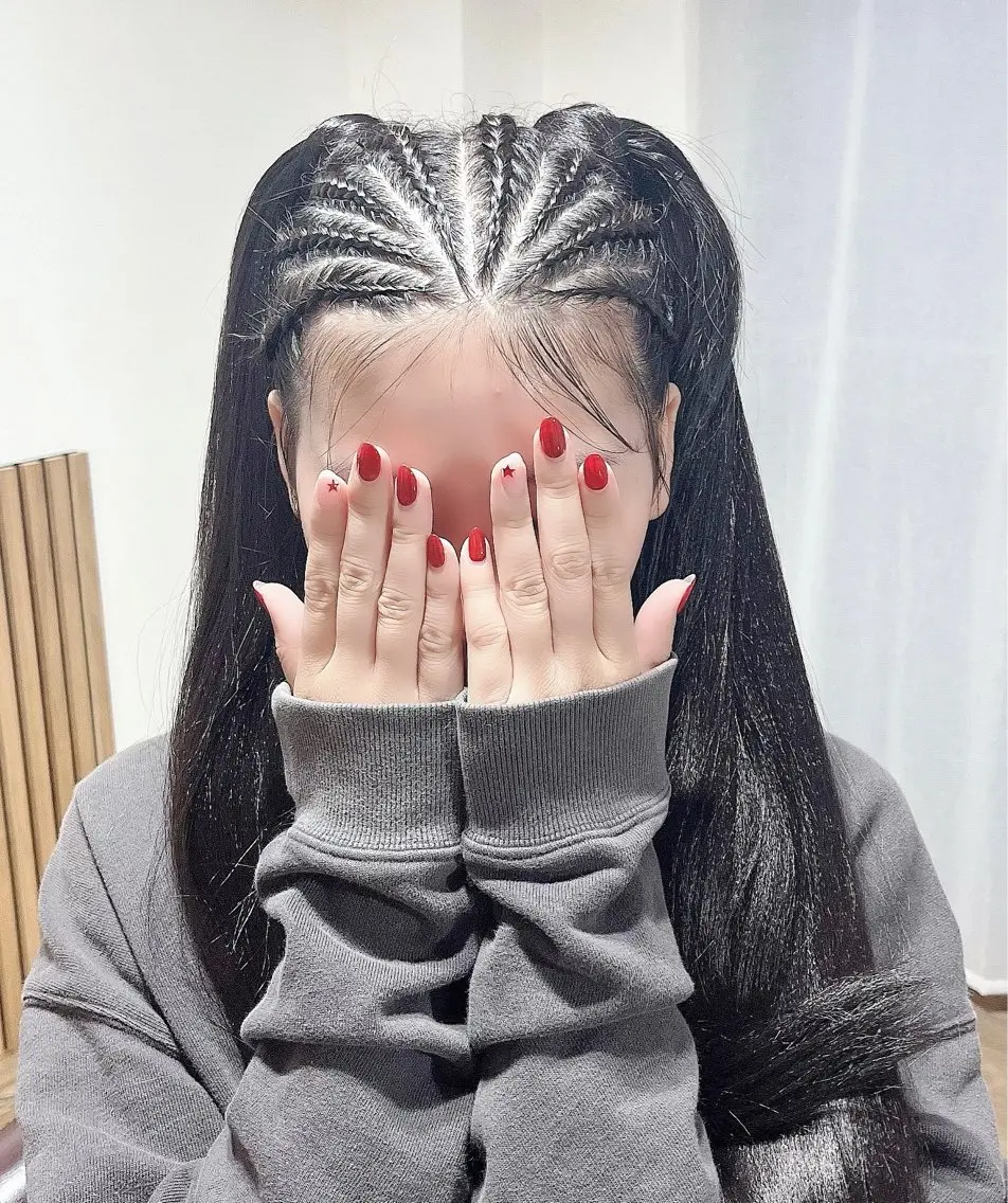 ヘアアレンジ un par unの眉毛・アイブロウイメージ