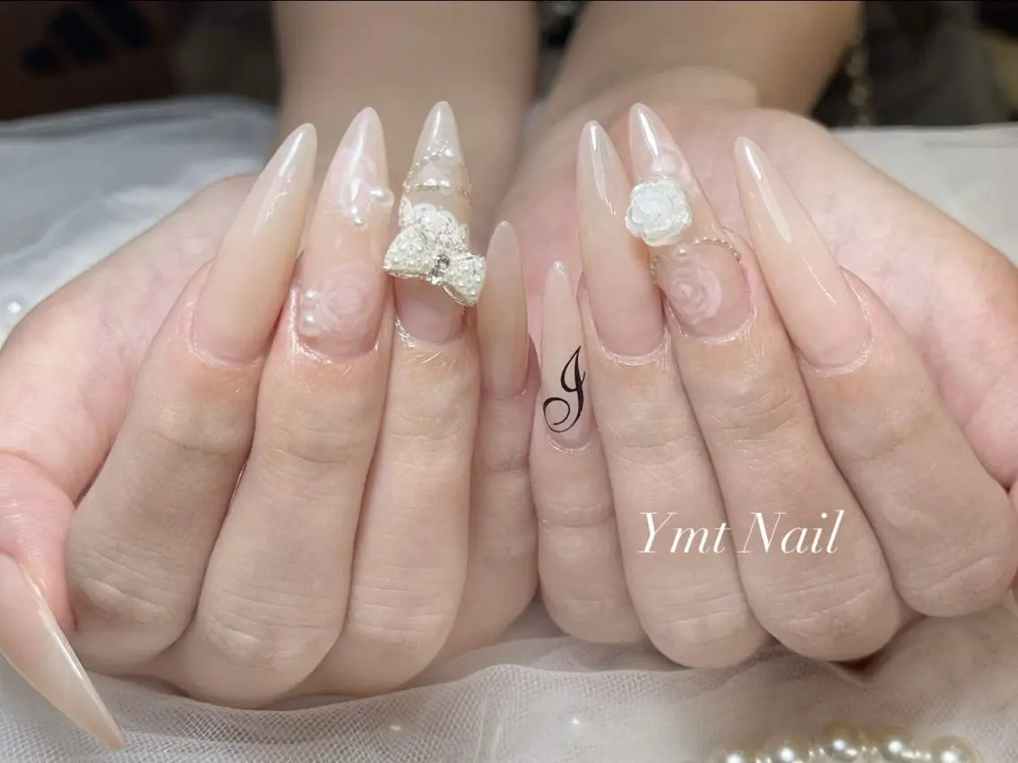 ネイル ハンドネイル mochi nailsのネイルデザイン