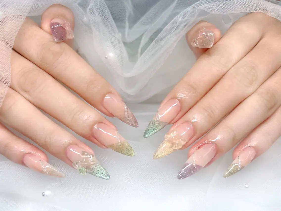 ネイル ブルー チークネイル ドット フレンチネイル ジェルネイル ハンドネイル Kei Nail 長さ出し 付け放題のネイルデザイン