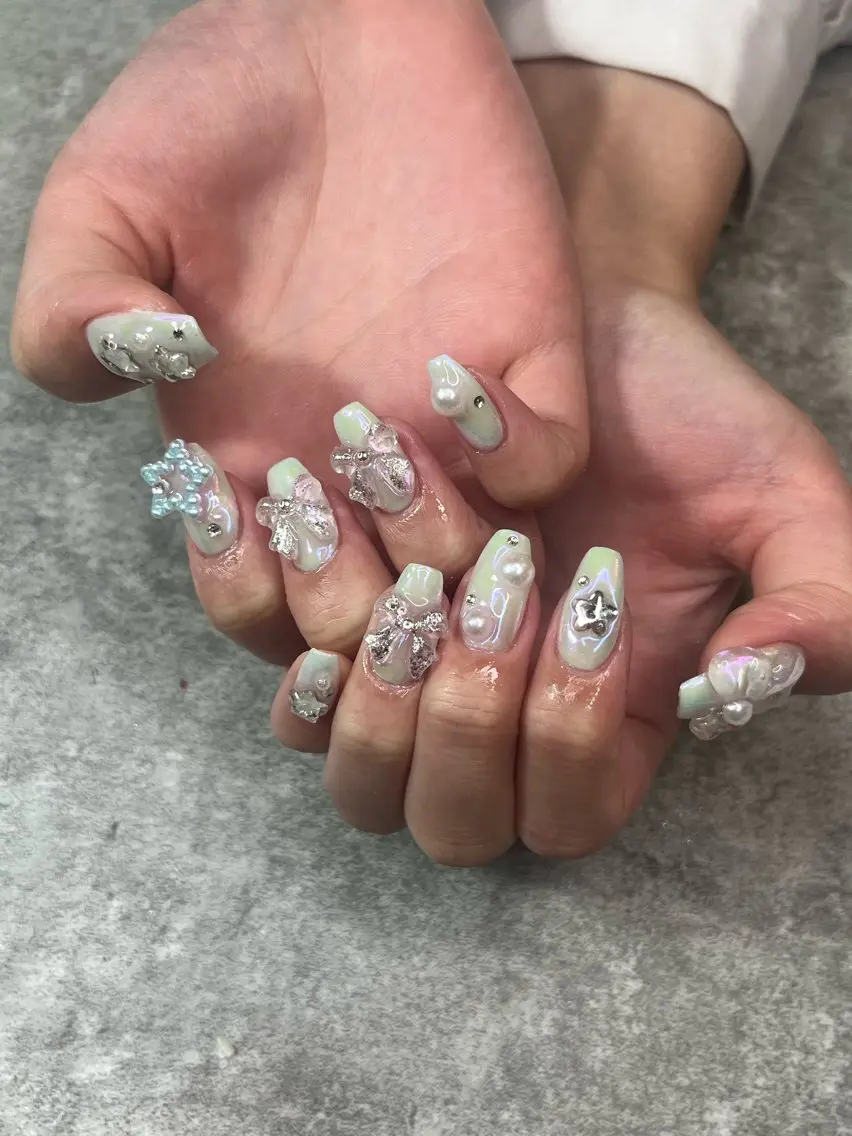 ネイル ハンドネイル フットネイル GARAGE NAIL shionのネイルデザイン