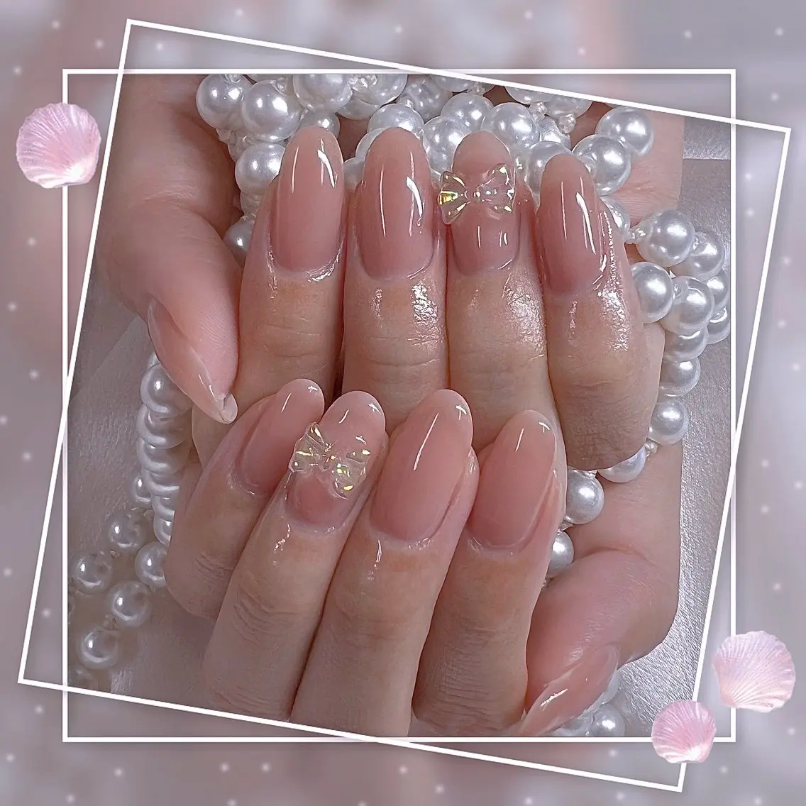 ネイル フレンチネイル グラデーション キラキラネイル 韓国ネイル マグネットネイル Chill Nailsalonのネイルデザイン