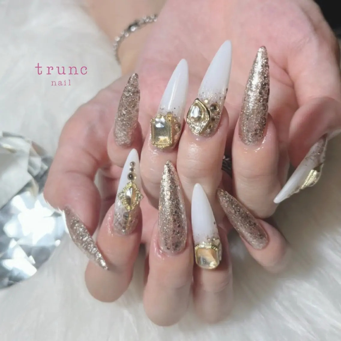 ネイル trunc nail 🌻宮下🌻のネイルデザイン