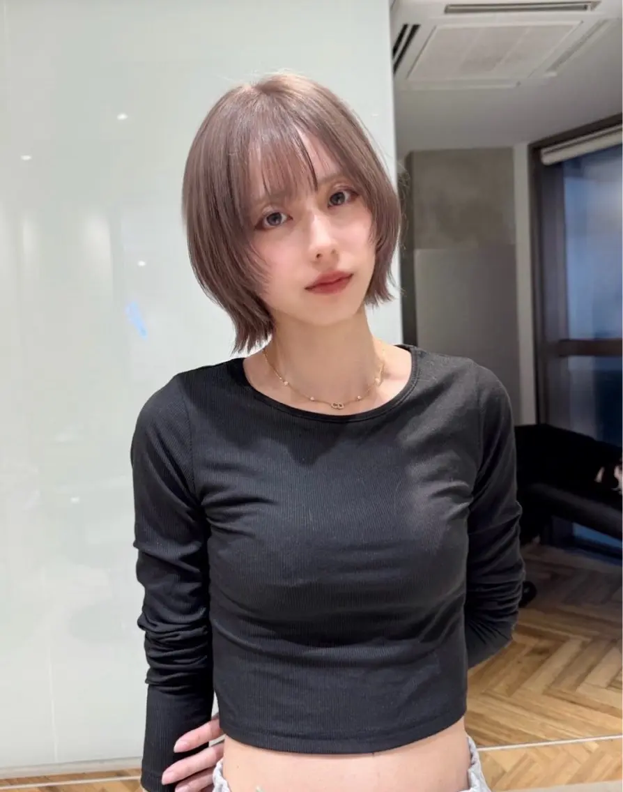 ショート カット ヘアカラー トリートメント ヘアセット 🩶ブリーチ/ レイヤー🩶フミカのヘアスタイル