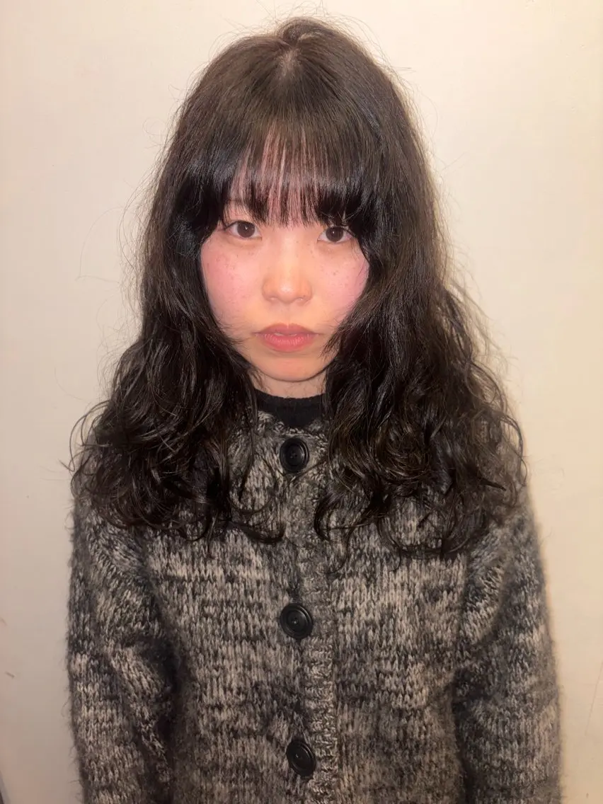 ロング カラー パーマ カット パーマ 髙橋 紗奈のヘアスタイル