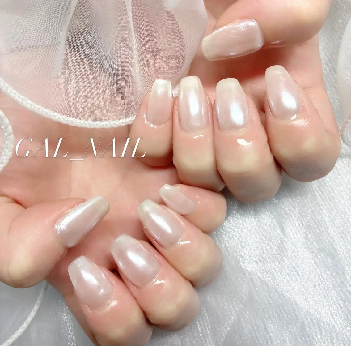 ネイル オーロラネイル シンプルネイル ハンドネイル ハンドケア GAL_NAIL Miraiのネイルデザイン