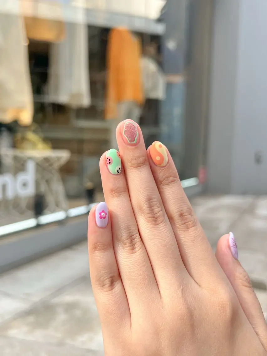 ネイル emunail あやかのネイルデザイン