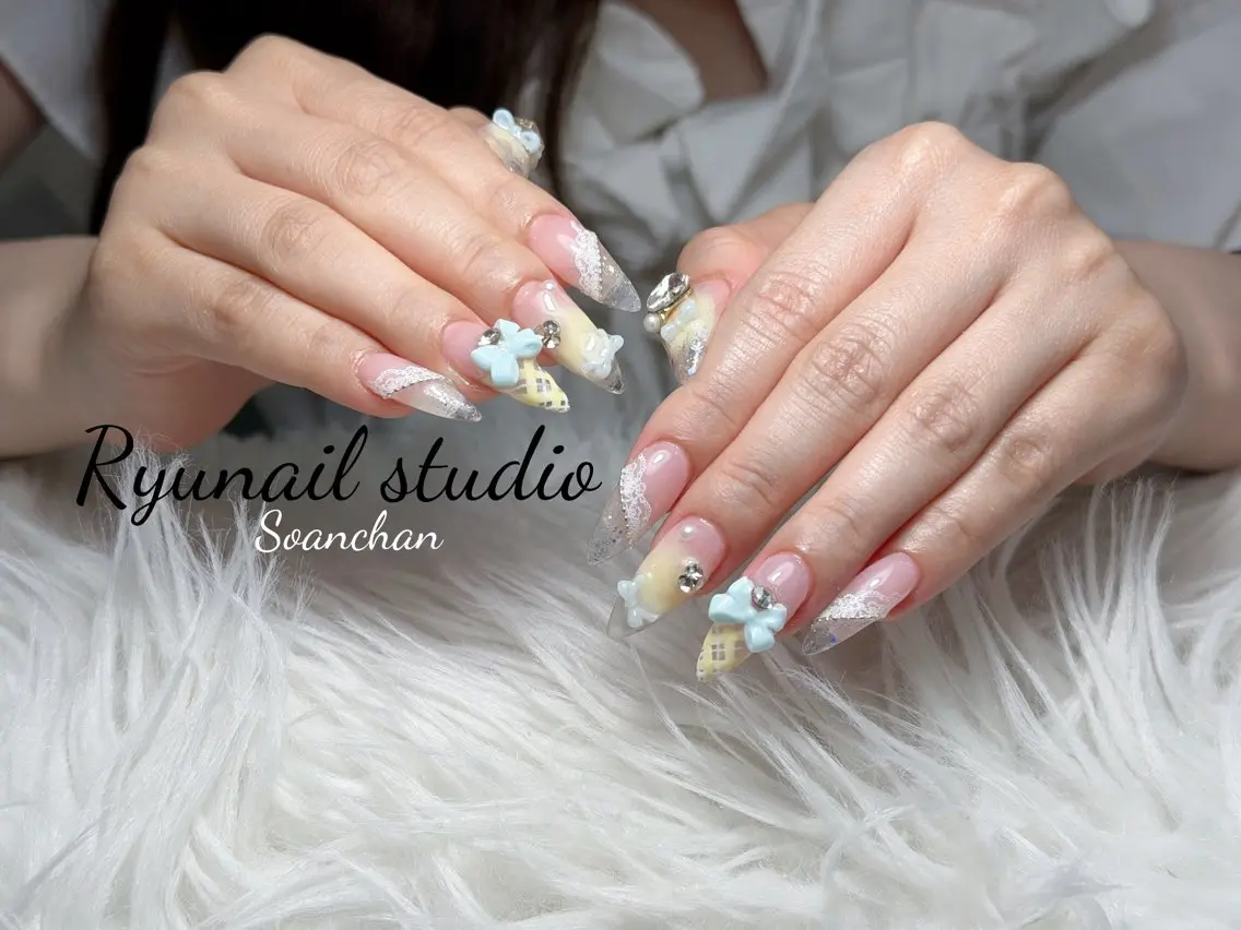 ネイル アートネイル ジェルネイル マグネットネイル ニュアンスネイル シンプルネイル ハンドネイル Ryu Nail NekoChanのネイルデザイン
