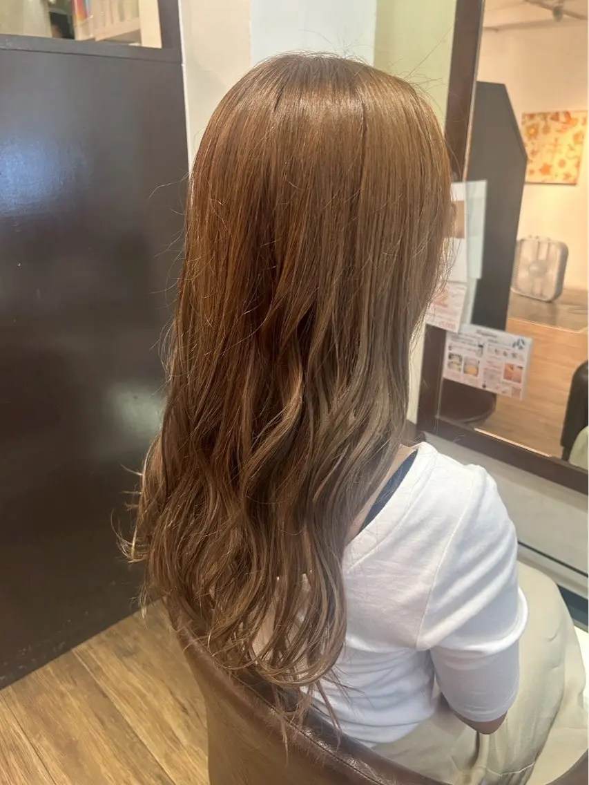 ロング ヘアカラー Flower🌼藤田 陽華のヘアスタイル