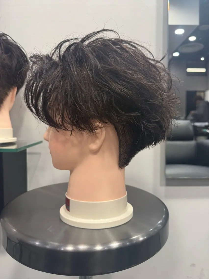 パーマ メンズ フェザーパーマ メンズパーマ 本田 有里のヘアスタイル
