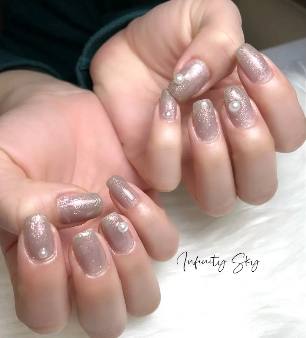 ネイル ラメ(グリッター) ニュアンスネイル infinity skyのネイルデザイン