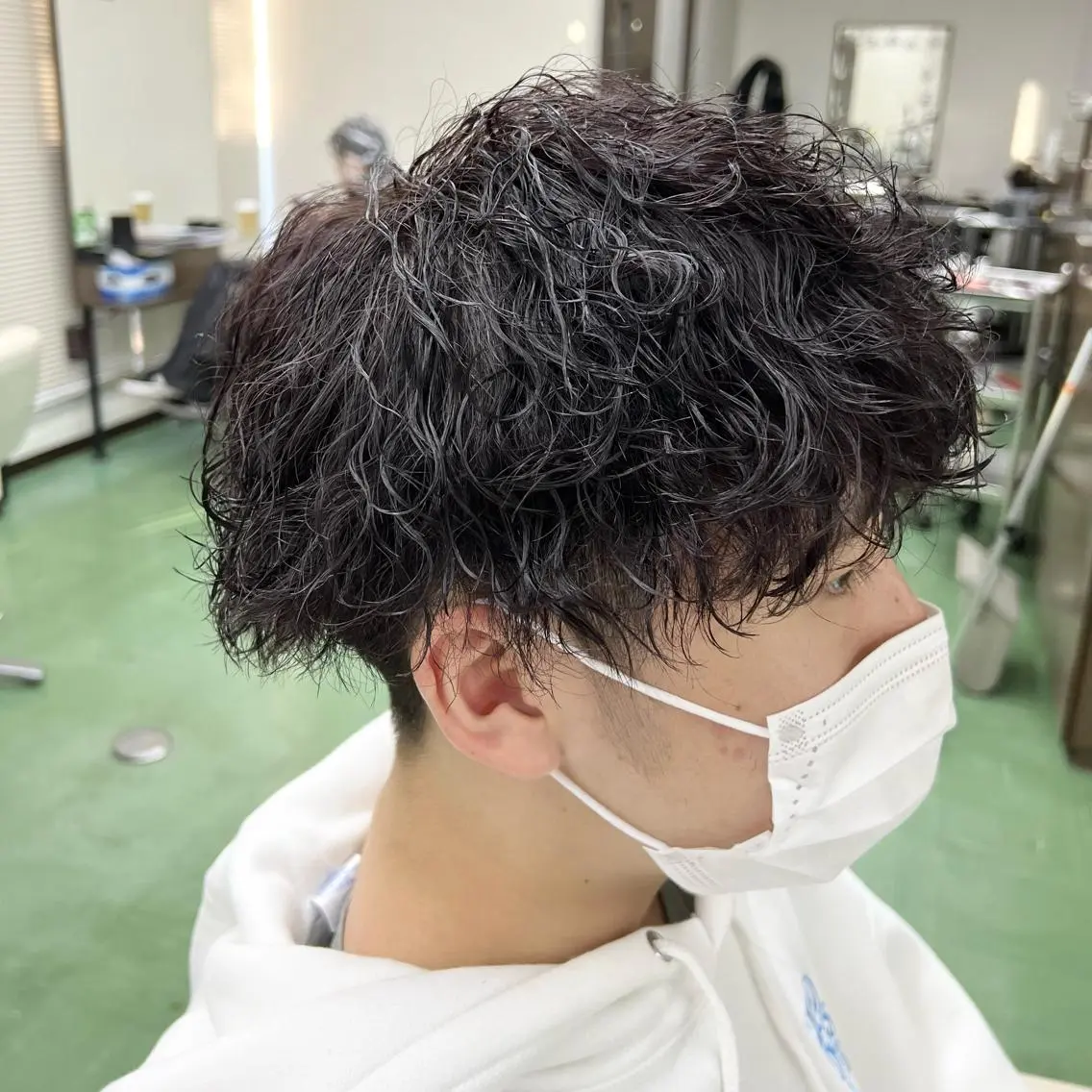 メンズ メンズパーマ 波巻きパーマ カット パーマ 甲田 豪徳のヘアスタイル