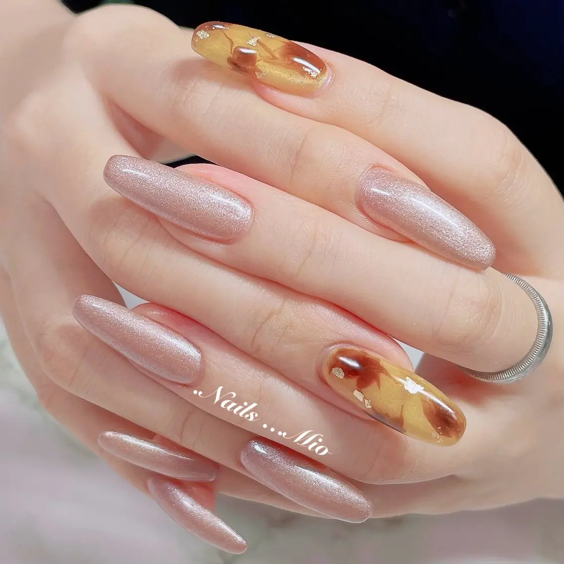 ネイル ジェルネイル ロングネイル ワンカラーネイル 赤色 .Nails Mio 赤羽西ネイルサロンのネイルデザイン