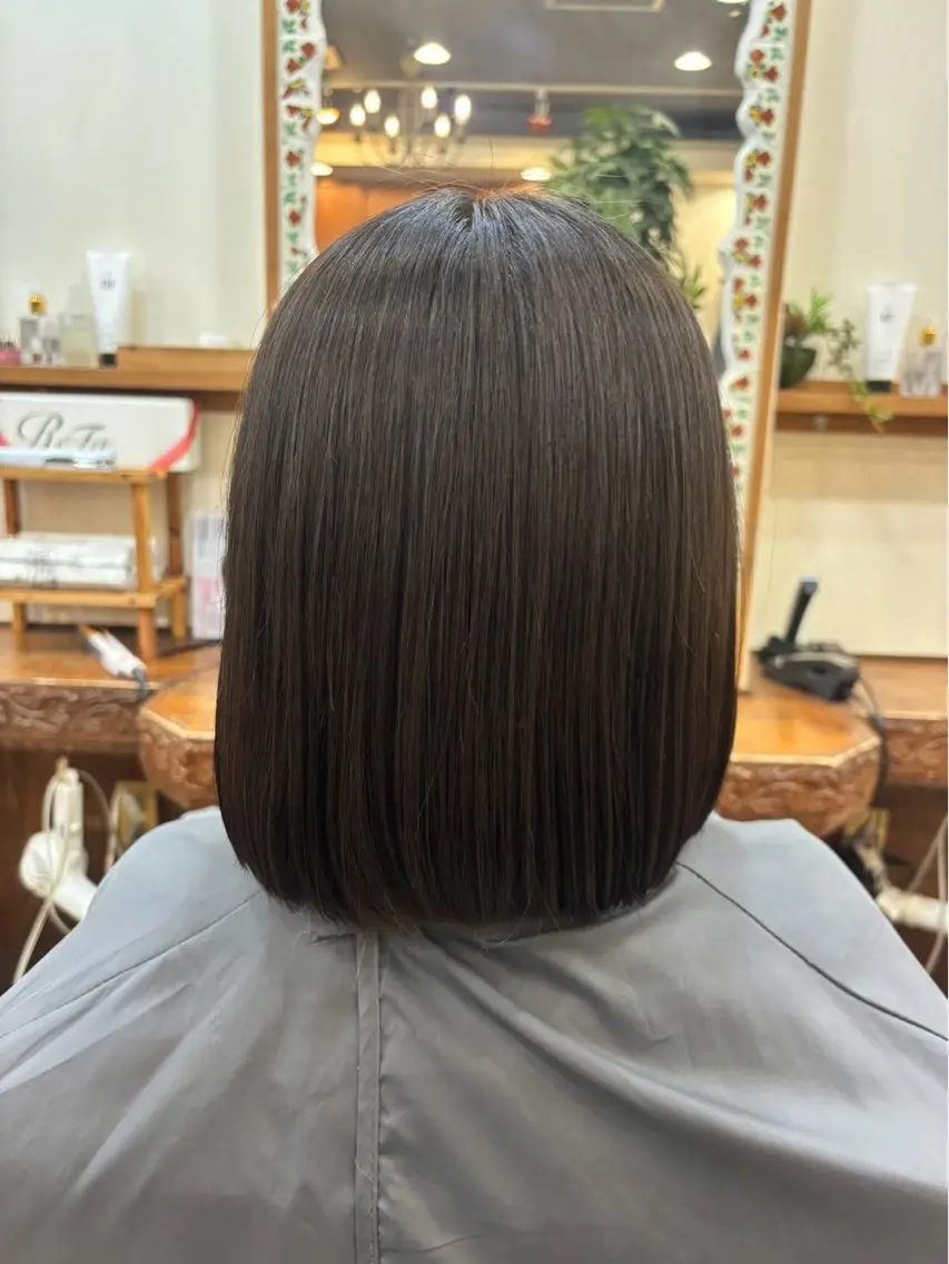 ミディアム 縮毛矯正 くろさわ あやか🌷のヘアスタイル