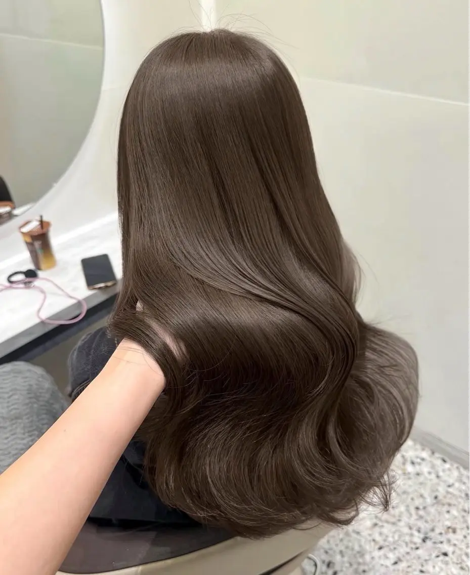 カラー SHUN/ 赤み消しカラーのヘアスタイル