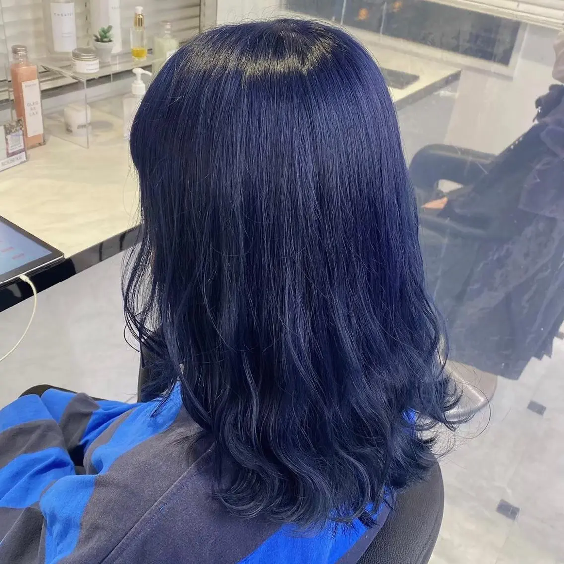 セミロング カラー 🌐カワイイ製造機 💖マチ🦋のヘアスタイル
