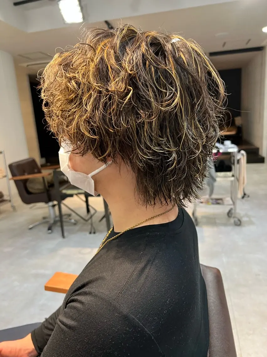 パーマ メンズ カット パーマ メンズパーマ特化/ シャドウ/波巻/陸翔のヘアスタイル