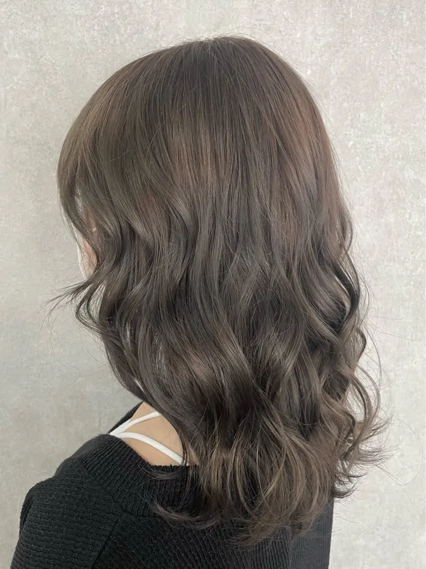 セミロング カラー 💜Rebre** Mayu💜のヘアスタイル
