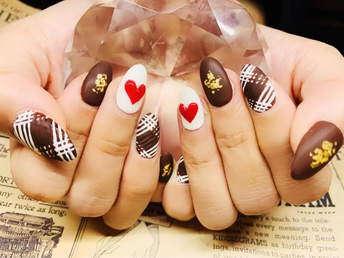 ネイル バレンタイン ネイルサロンアウル ayaka💋のネイルデザイン