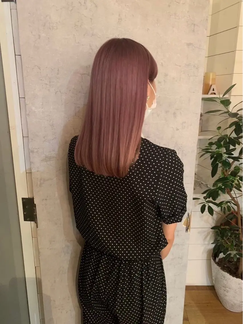 セミロング カラー ヘアカラー 🫧レディースショ ート🫧tomoのヘアスタイル