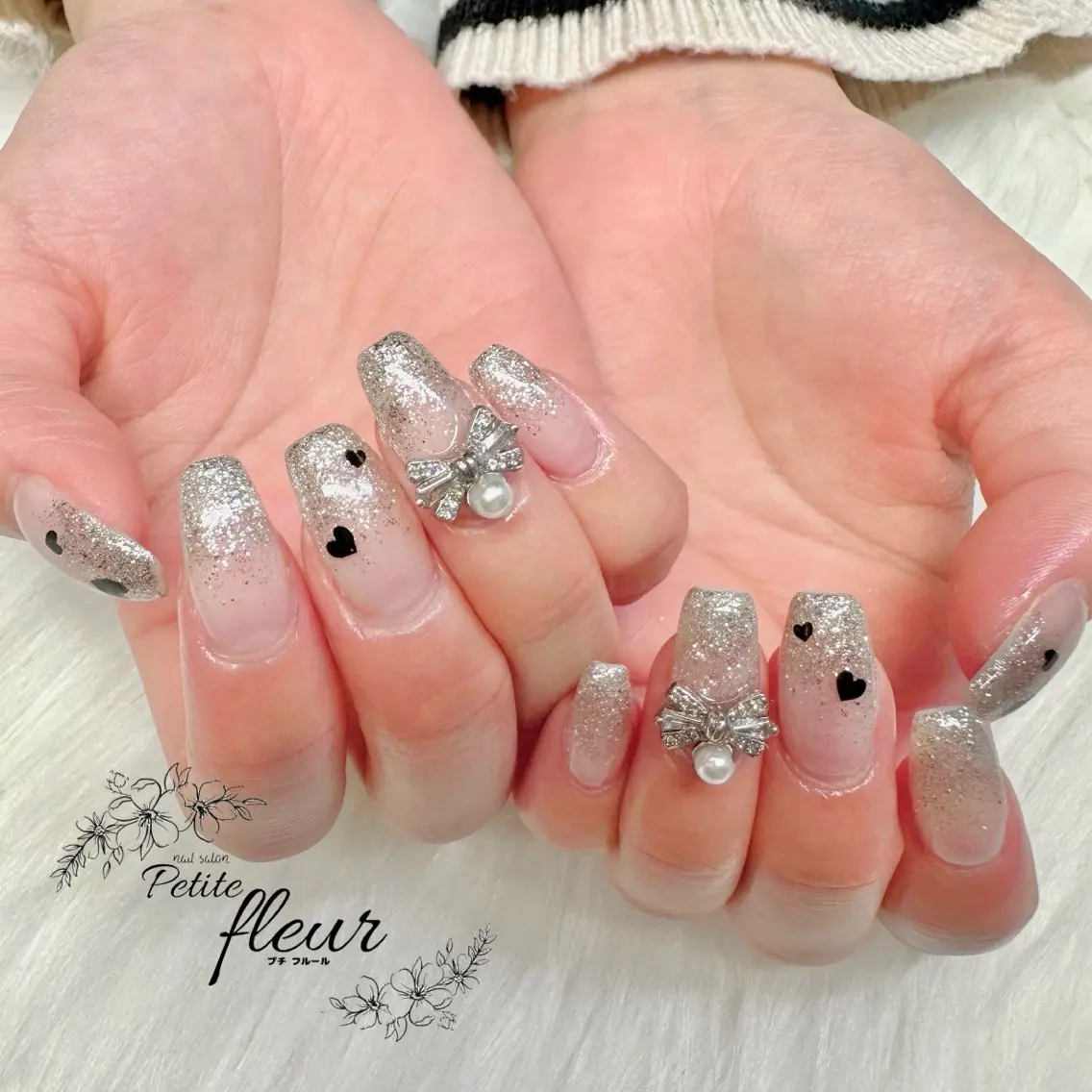 ネイル グラデーション ラメ(グリッター) ラメグラデーション ❁⃘*。Petite fleur❁⃘*りさのネイルデザイン