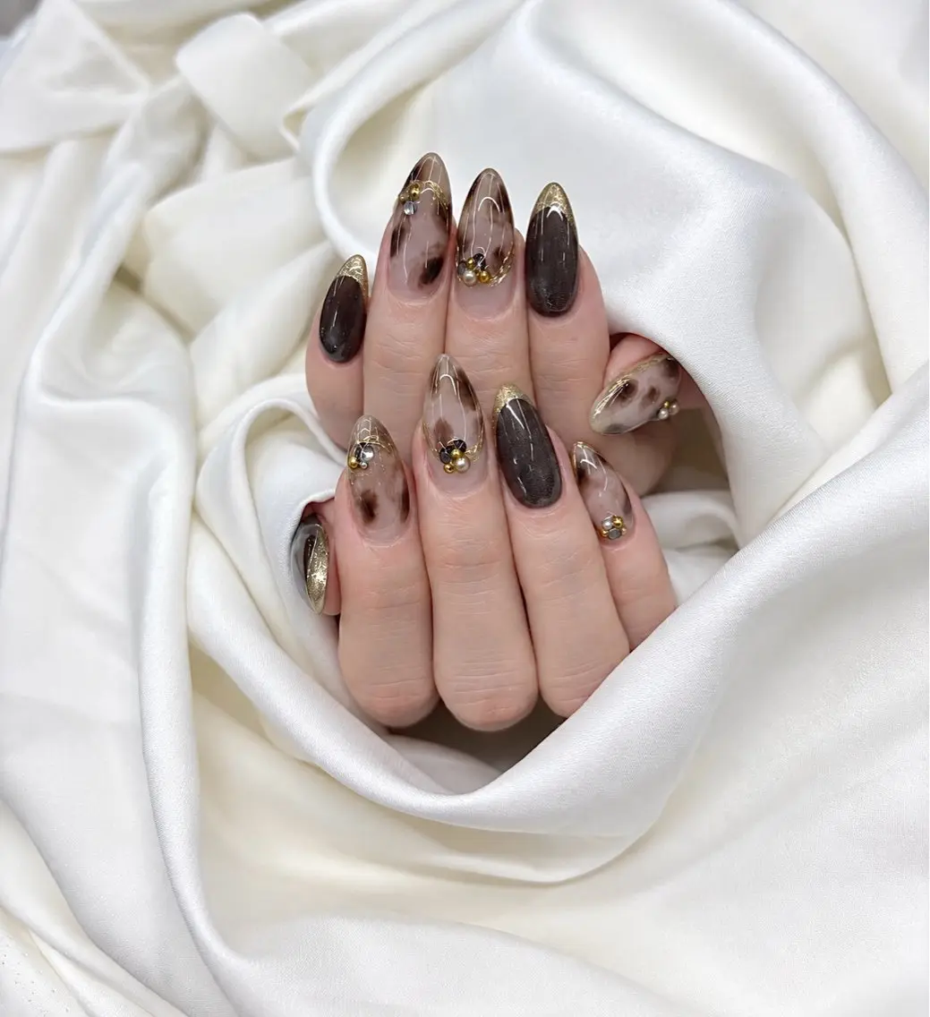 ネイル ハンドネイル Nhit Nailsのネイルデザイン