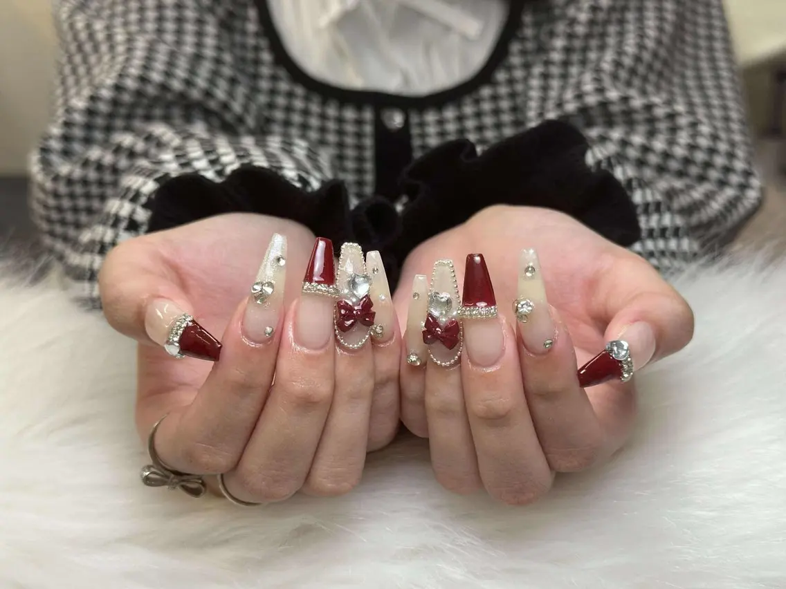 ネイル グラデーション キラキラネイル ワンカラーネイル 冬ネイル Jenn Nail Salonのネイルデザイン