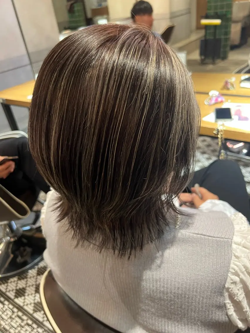 ミディアム カラー ヘアカラー トリートメント 🦋店長🦋 ほんさわ みずきのヘアスタイル