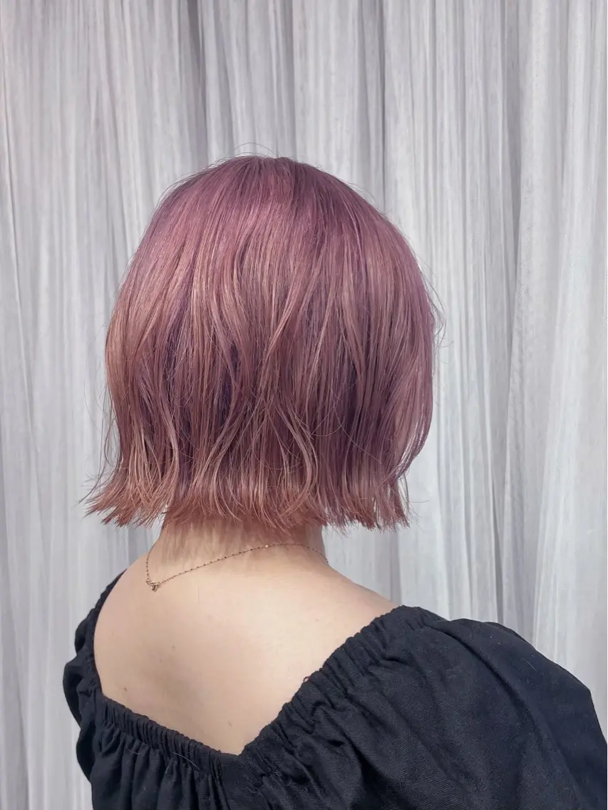 ショート ボブ ヘアカラー トリートメント 手塚 由佳のヘアスタイル