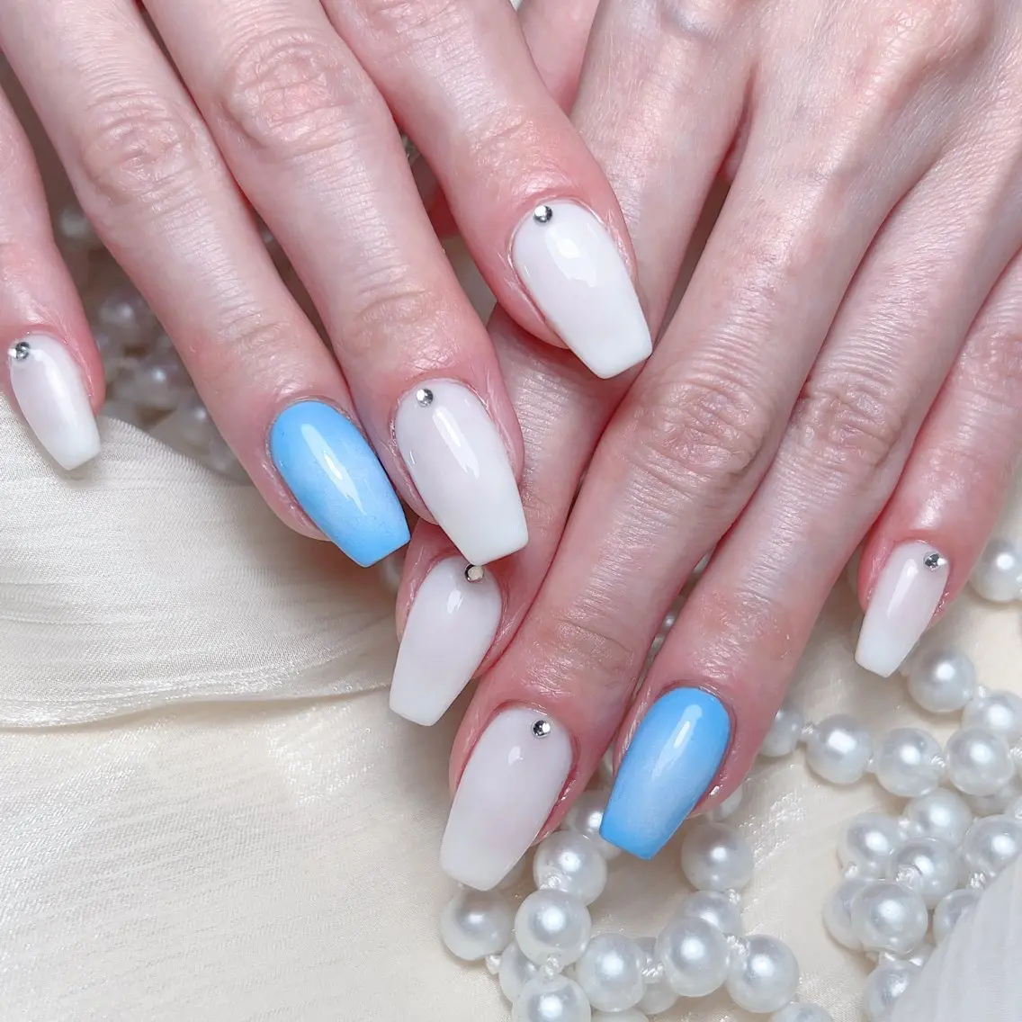 ネイル ハンドネイル 🎀M nails✨ ビューティーのネイルデザイン