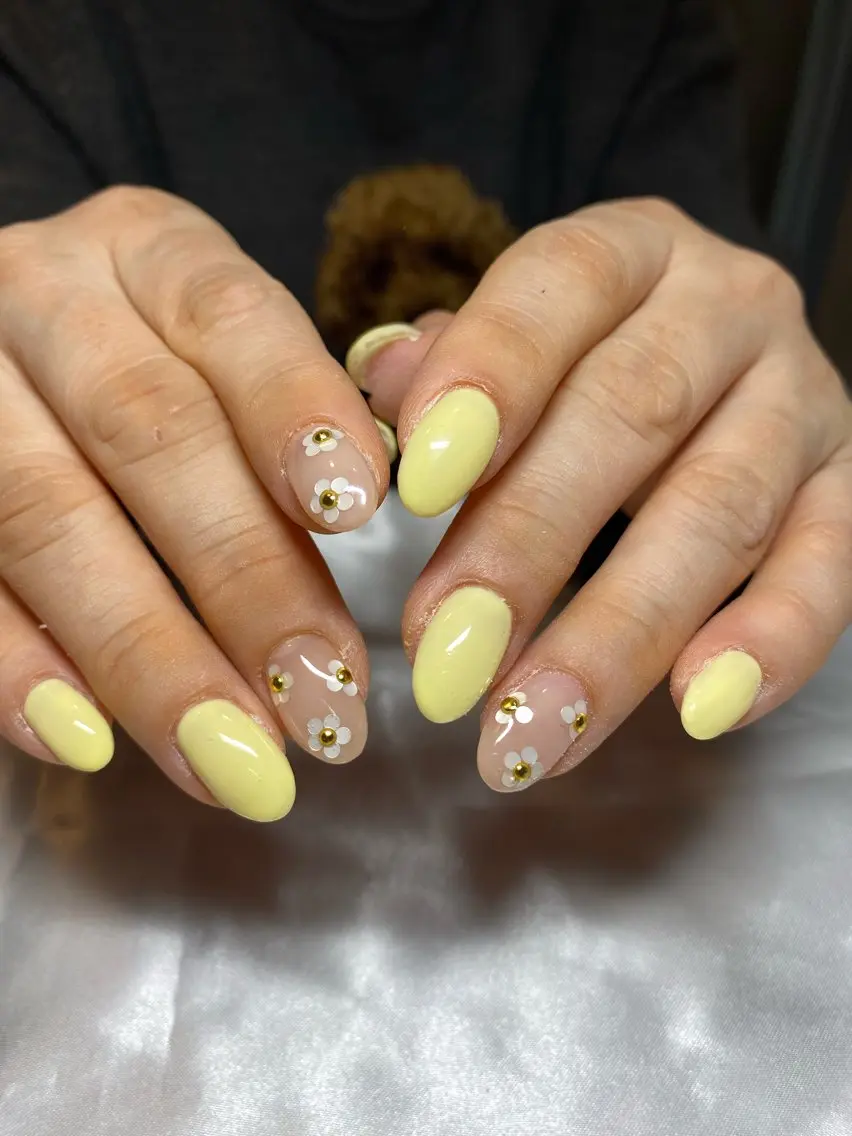 ネイル アートネイル ハンドネイル REINA ルレイル心斎橋のネイルデザイン