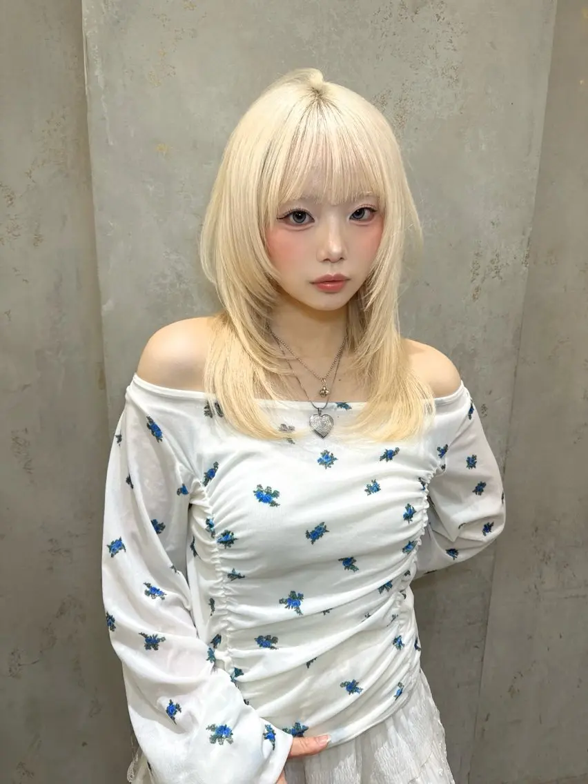 毎週土曜日20時00分限定🦋無料レディースカットモデル・ミディアムグラ⚠️詳細をお読みいただいてからご予約くださいの写真