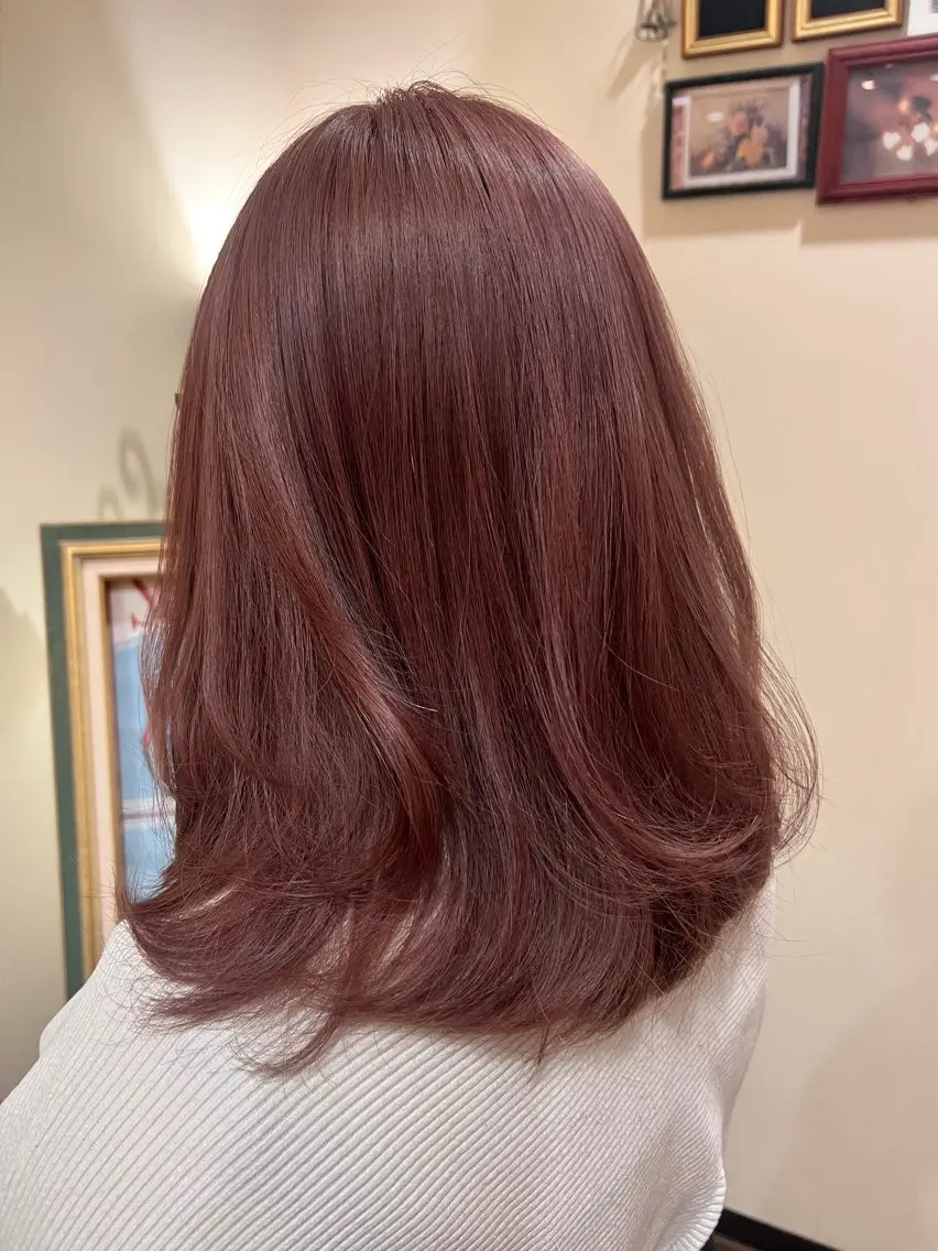 セミロング ヘアカラー 韓国スタイル🫧 サーシャのヘアスタイル