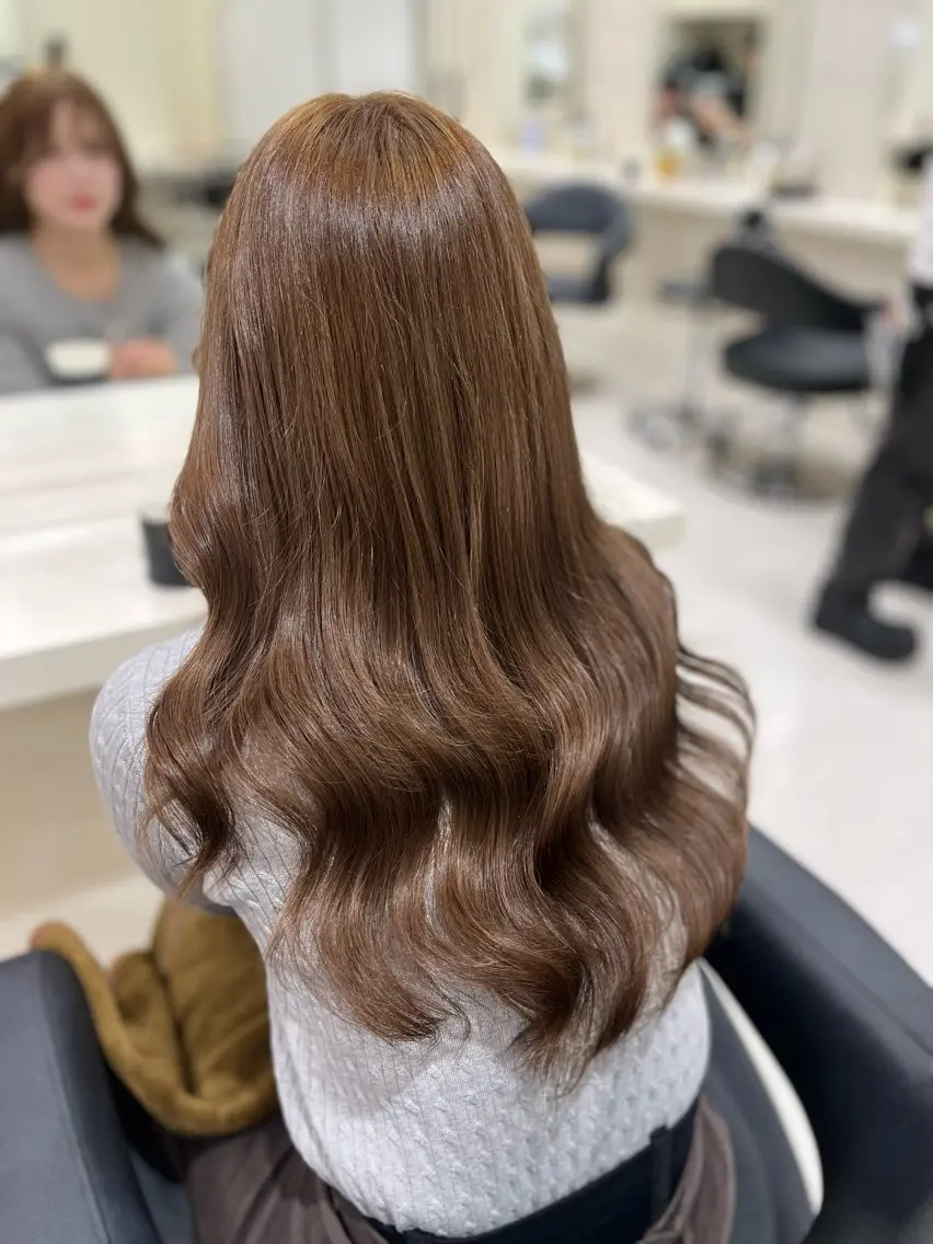 ロング カラー ベージュカラー ヘーゼル 大人上品ベージュ 🎀HARUNAのヘアスタイル