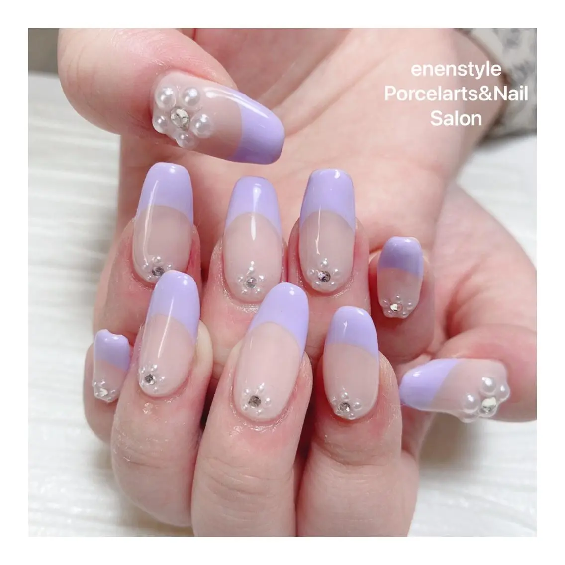 ミディアム ネイル 🐾enen style 🐾のネイルデザイン