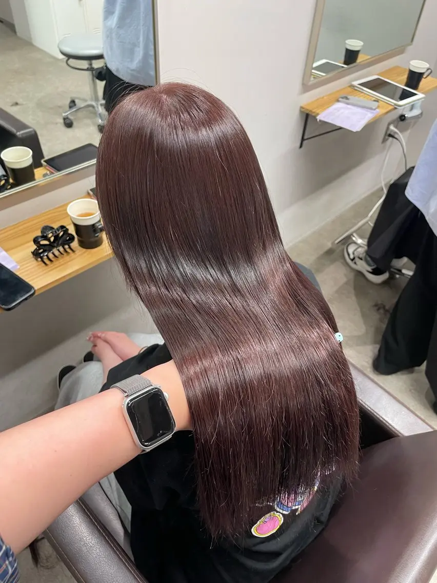 ロング カラー カシス カット ヘアカラー トリートメント REINA ISHIDOのヘアスタイル