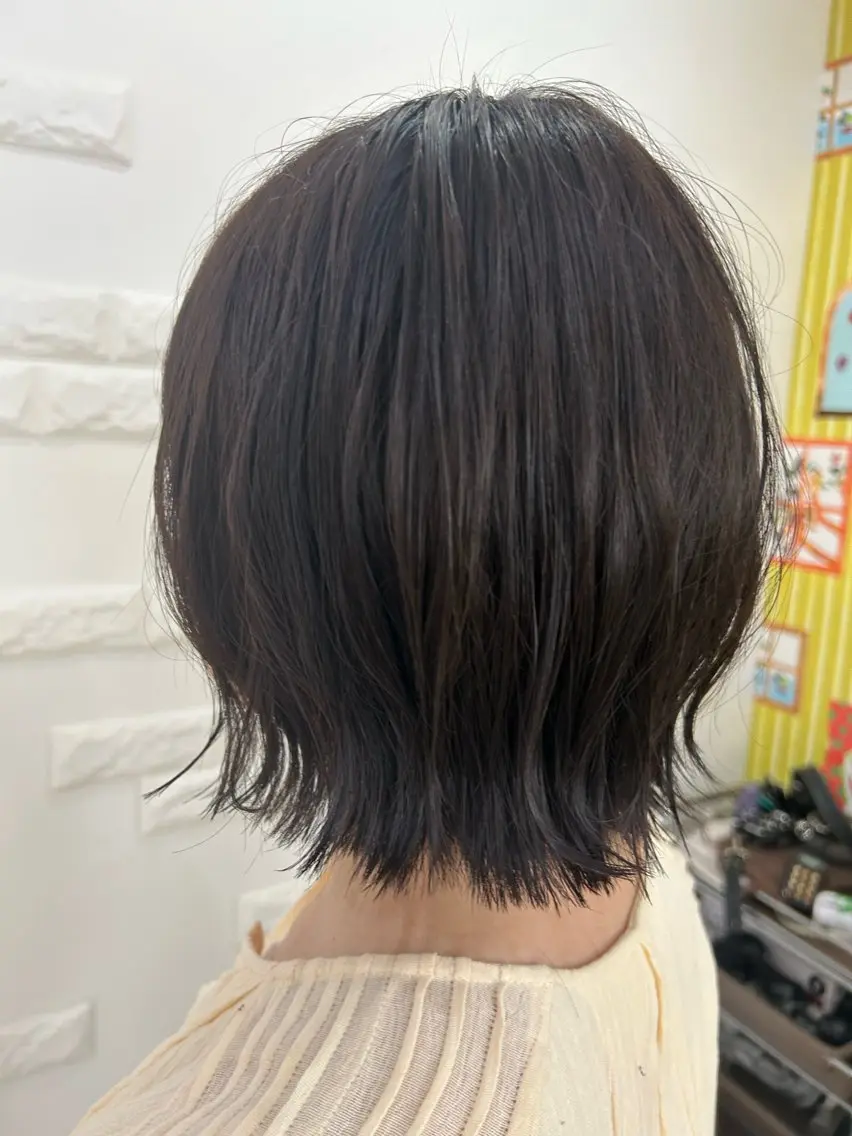 ショート 切りっぱなしボブ ボブ 外ハネヘア カット 佐藤 帆春のヘアスタイル