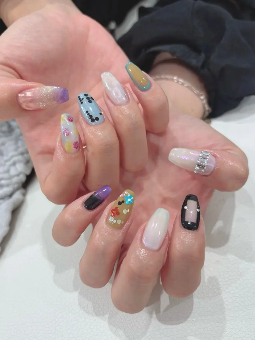 ネイル ハンドネイル VINGTNAIL 青山 伊藤さくらのネイルデザイン
