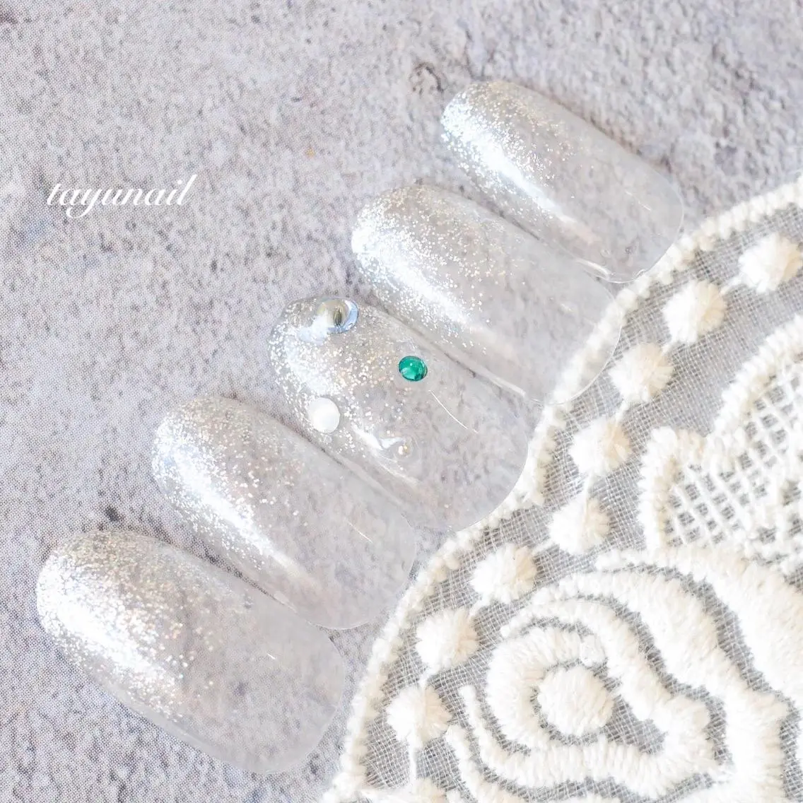 ネイル アートネイル ジェルネイル グラデーション ラメ(グリッター) ラメグラデーション ハンドネイル ネイルサロン 【たゆnail】のネイルデザイン