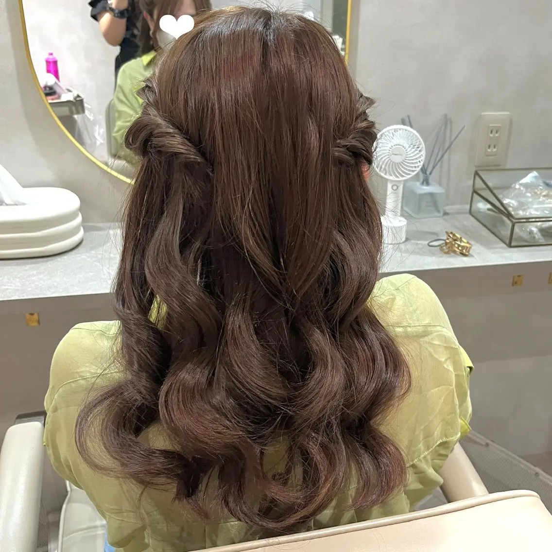 ロング ヘアアレンジ 堀尾 梨香のヘアスタイル