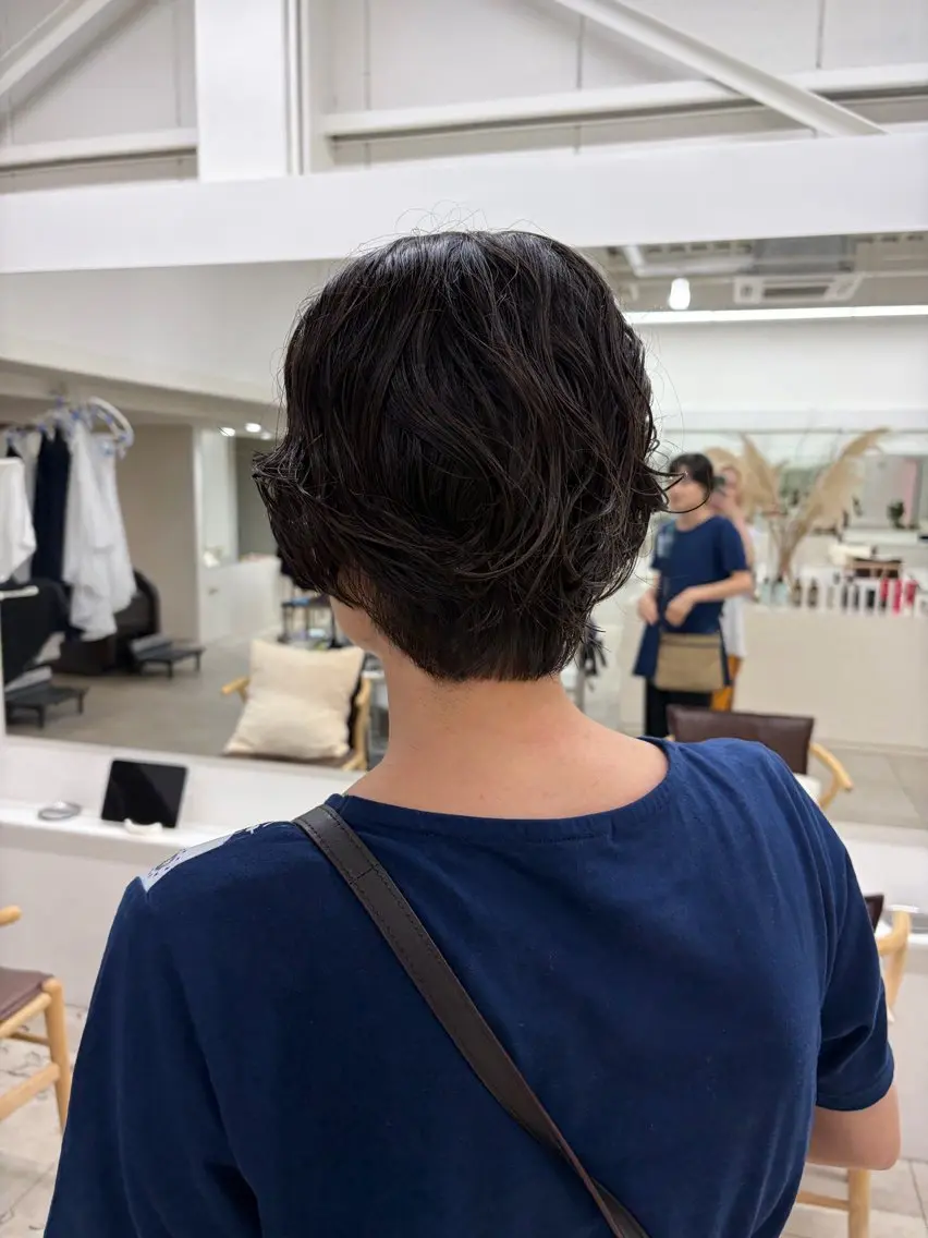 ショート 相澤 陽菜のヘアスタイル