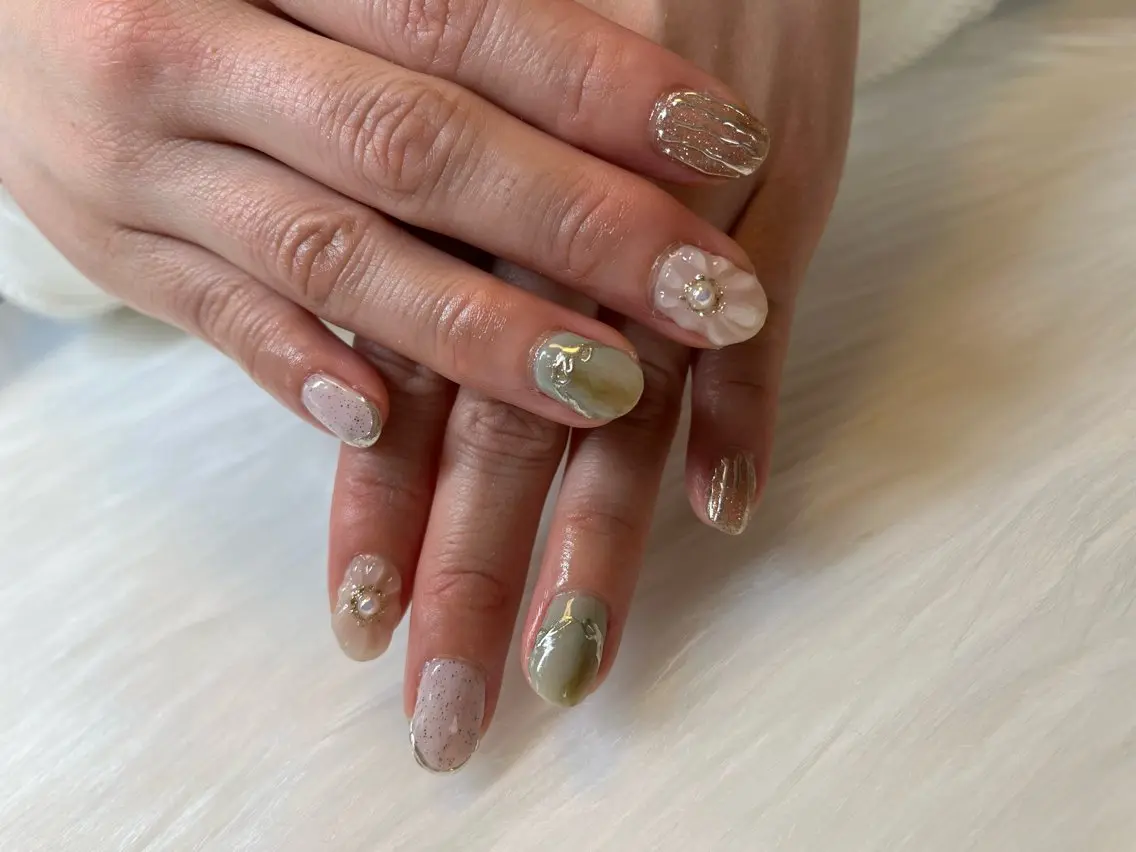 ネイル 持ち込み ネイルサロン flatのネイルデザイン