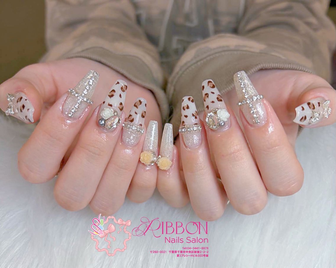 ネイル フレンチネイル ジェルネイル マグネットネイル 持ち込み ニュアンスネイル ハンドネイル Nami nailのネイルデザイン