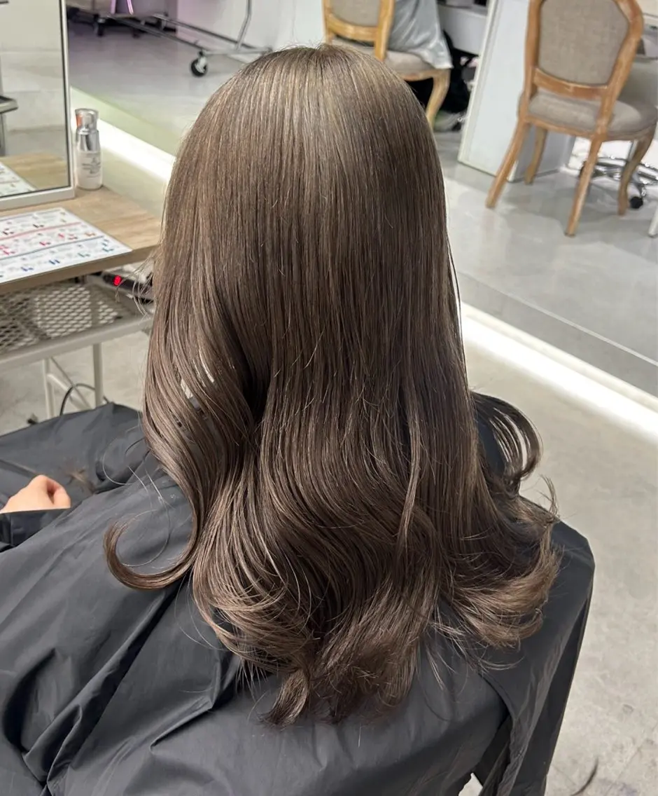 カラー ヘアカラー あいか⟡.· 似合わせカラーのヘアスタイル