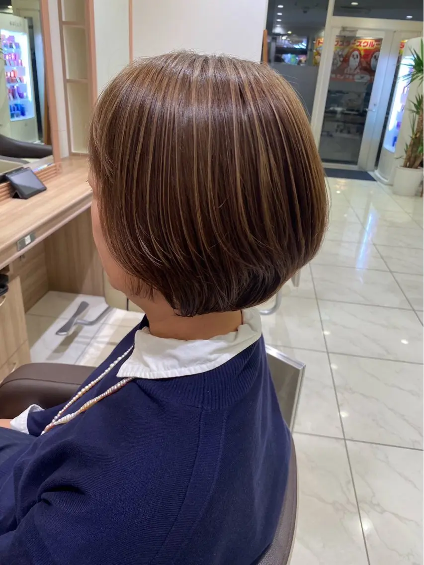 ショート カラー ブラウンカラー 透明感カラー オレンジ カット ヘアカラー トリートメント 🌱脱白髪染め特化 🌱岡田将英のヘアスタイル