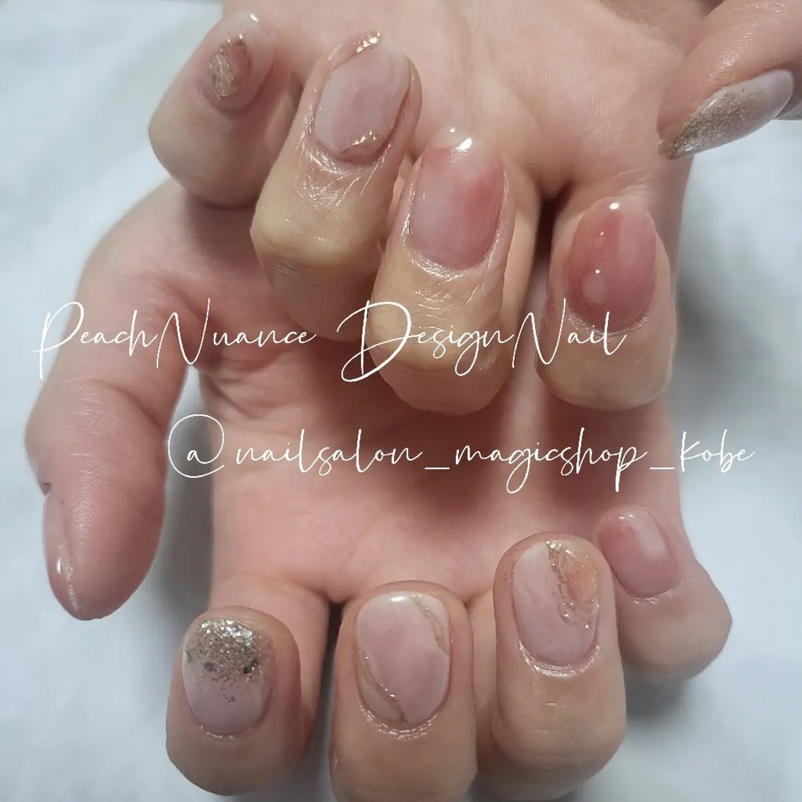 ネイル ブラウン ジェルネイル ゴールド ラメ(グリッター) ミラーネイル ハンドネイル Nailsalon MagicShopのネイルデザイン
